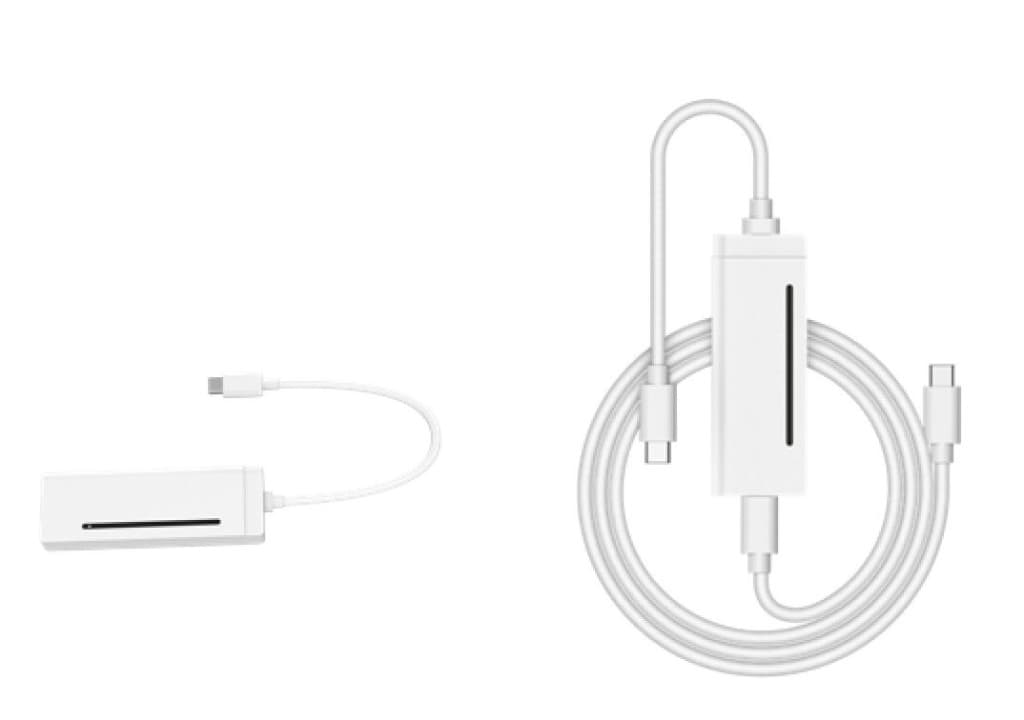 貸与端末の外観イメージ。横置きのコンパクト型と縦置き型の白い通信端末とUSB Type-Cケーブル。